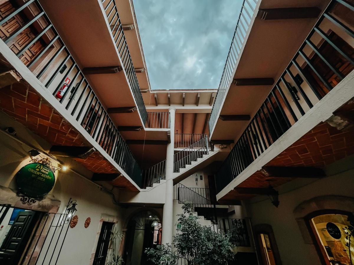 Mikaella Hotel Альенде Экстерьер фото