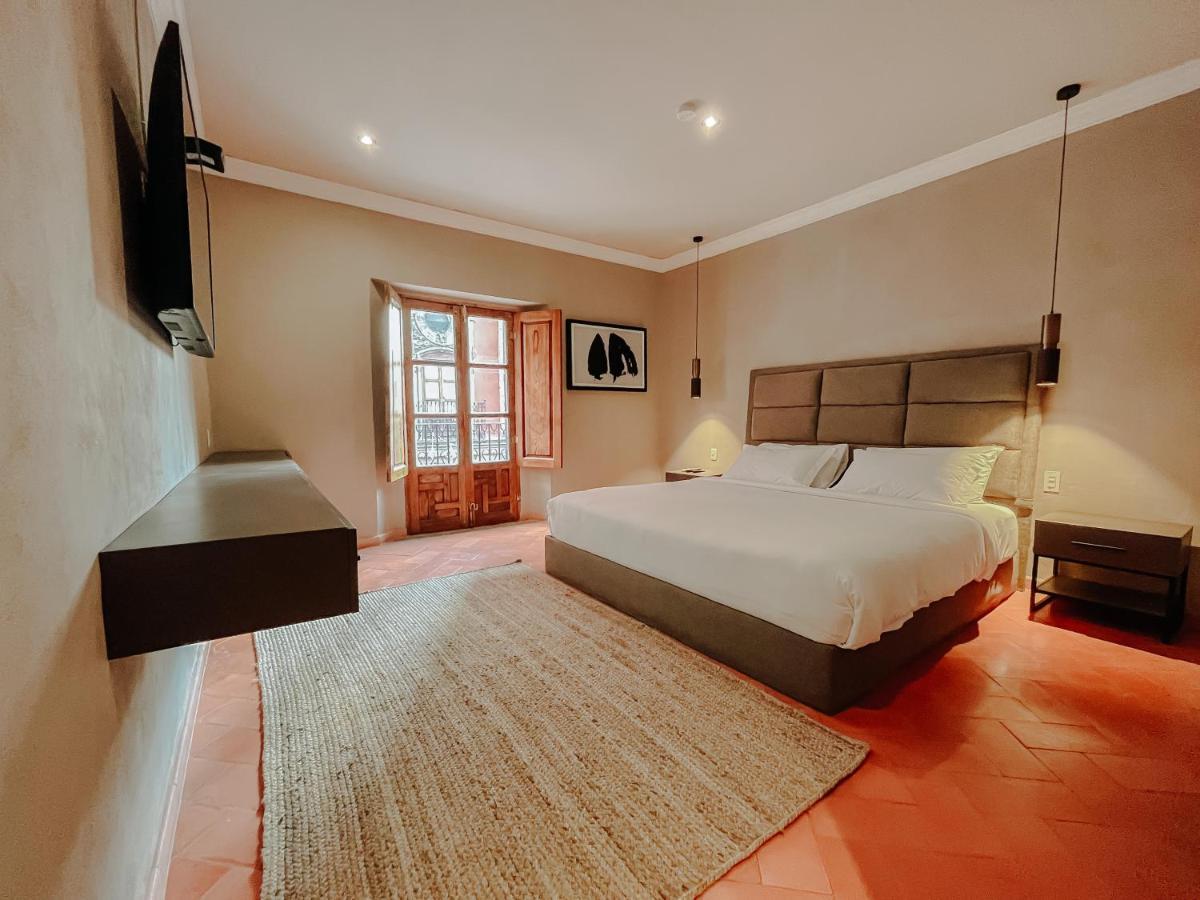 Mikaella Hotel Альенде Экстерьер фото