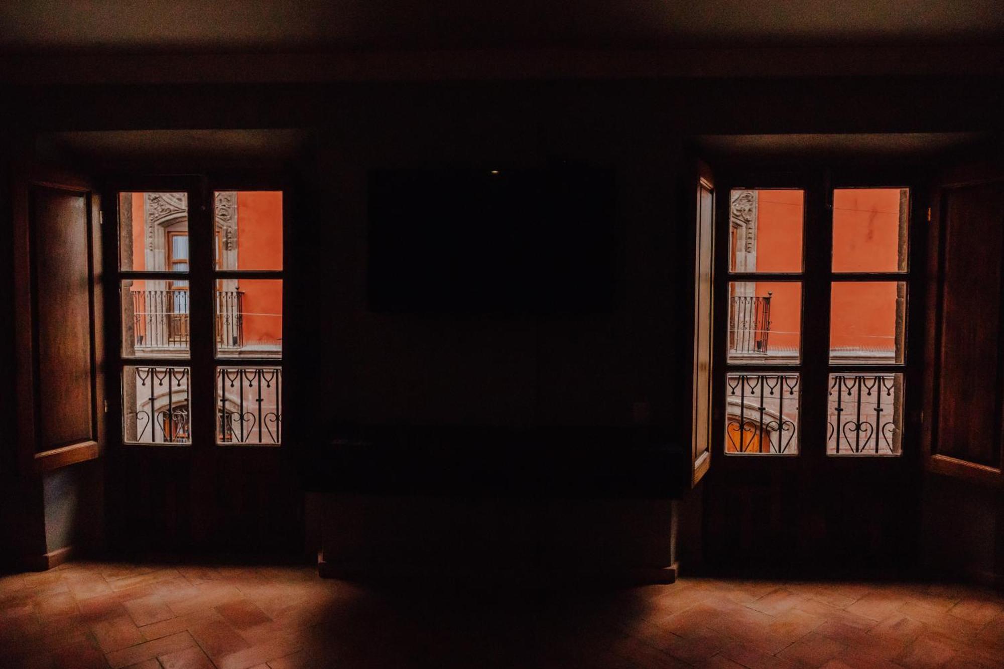 Mikaella Hotel Альенде Экстерьер фото