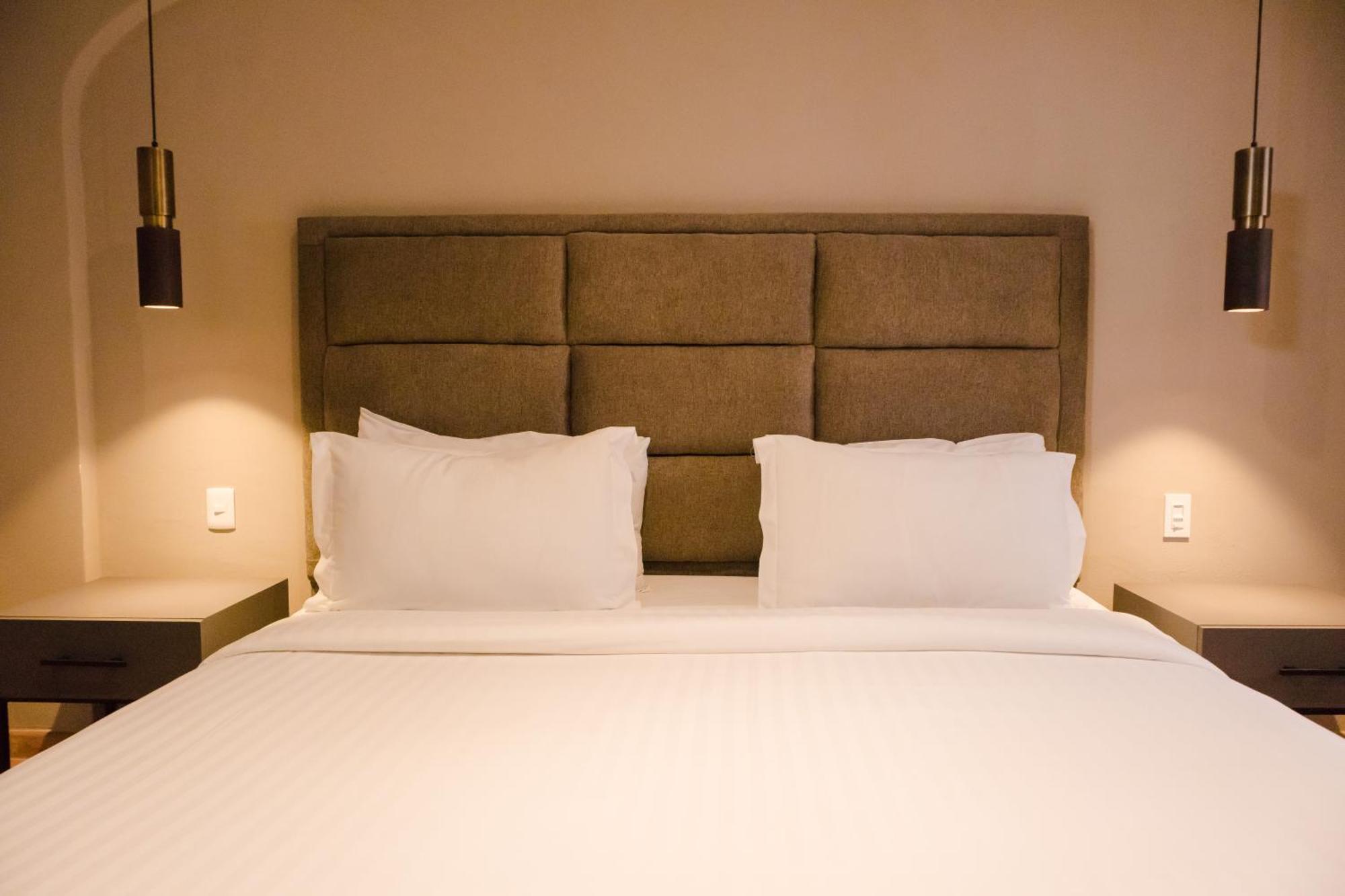 Mikaella Hotel Альенде Экстерьер фото