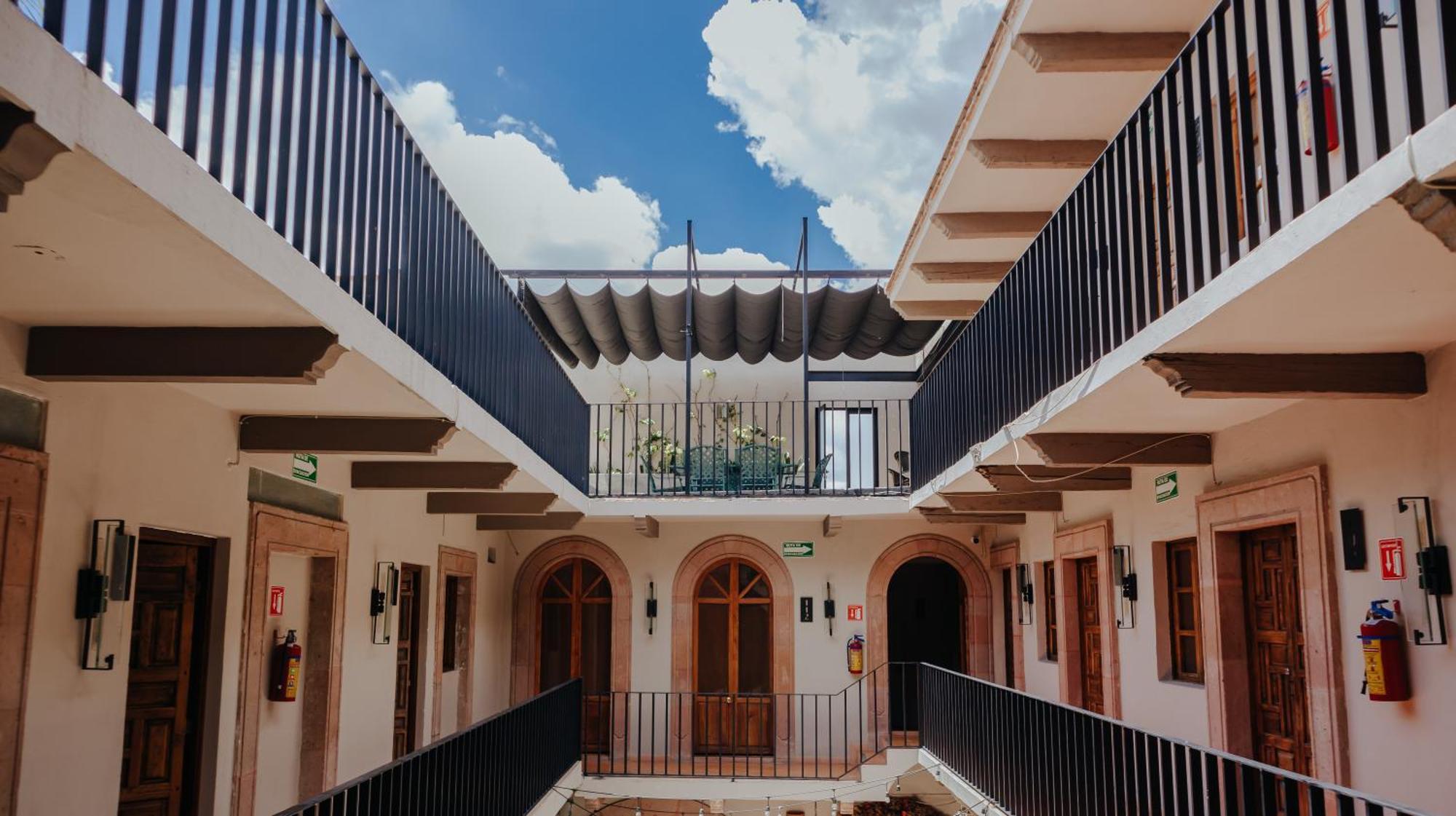 Mikaella Hotel Альенде Экстерьер фото