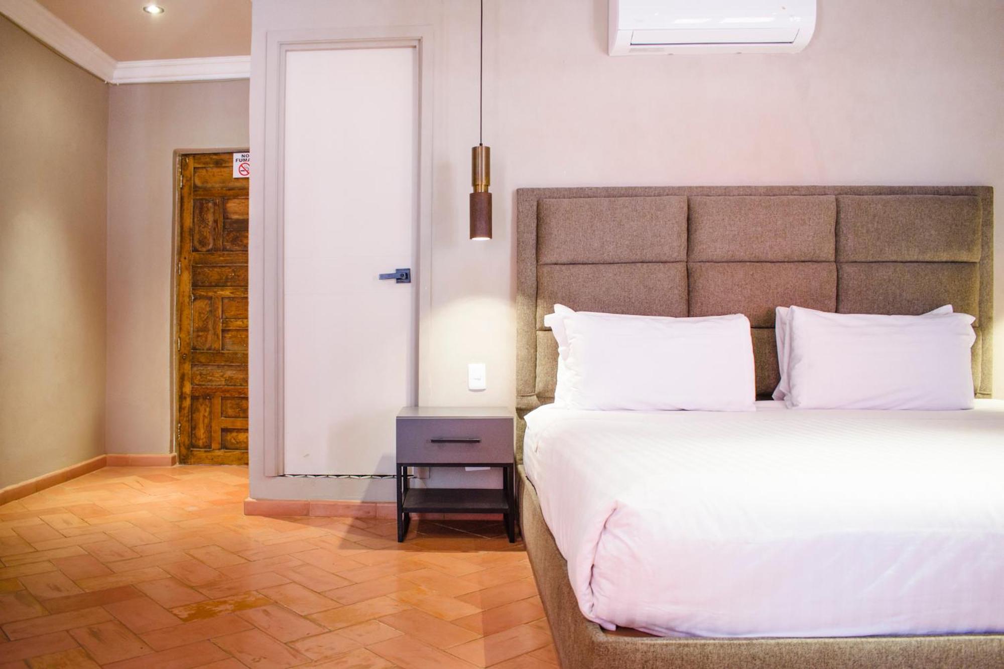 Mikaella Hotel Альенде Экстерьер фото